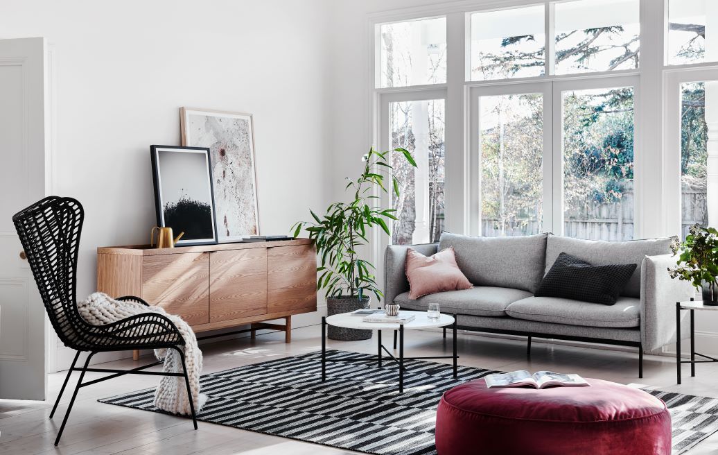 Vittoria Curve 3 Seater Sofa